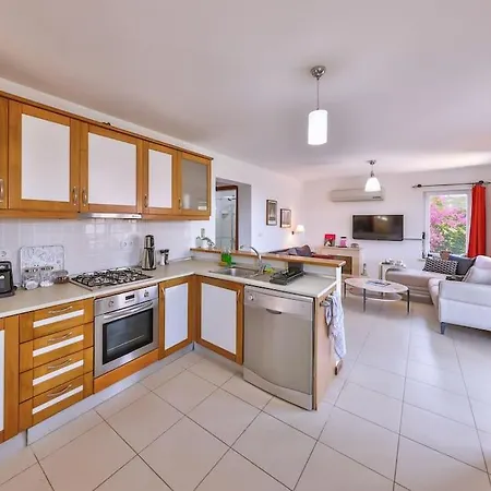 Asterion, Peninsula וילה *